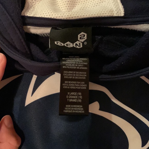 Boys Penn State hoodie - Picture 3 of 4